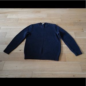 Men’s medium size every day sweaters (a set of 3) from Gap and Uniqlo